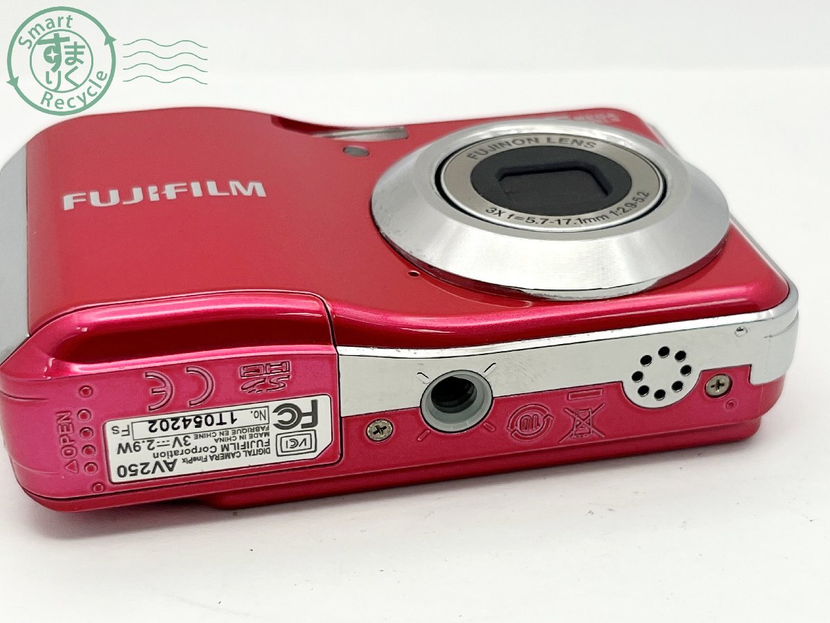 2404601324　■ FUJIFILM 富士フィルム FINEPIX AV250 デジタルカメラ 単三電池駆動 通電確認済み 画面不良 ジャンク カメラ_画像5