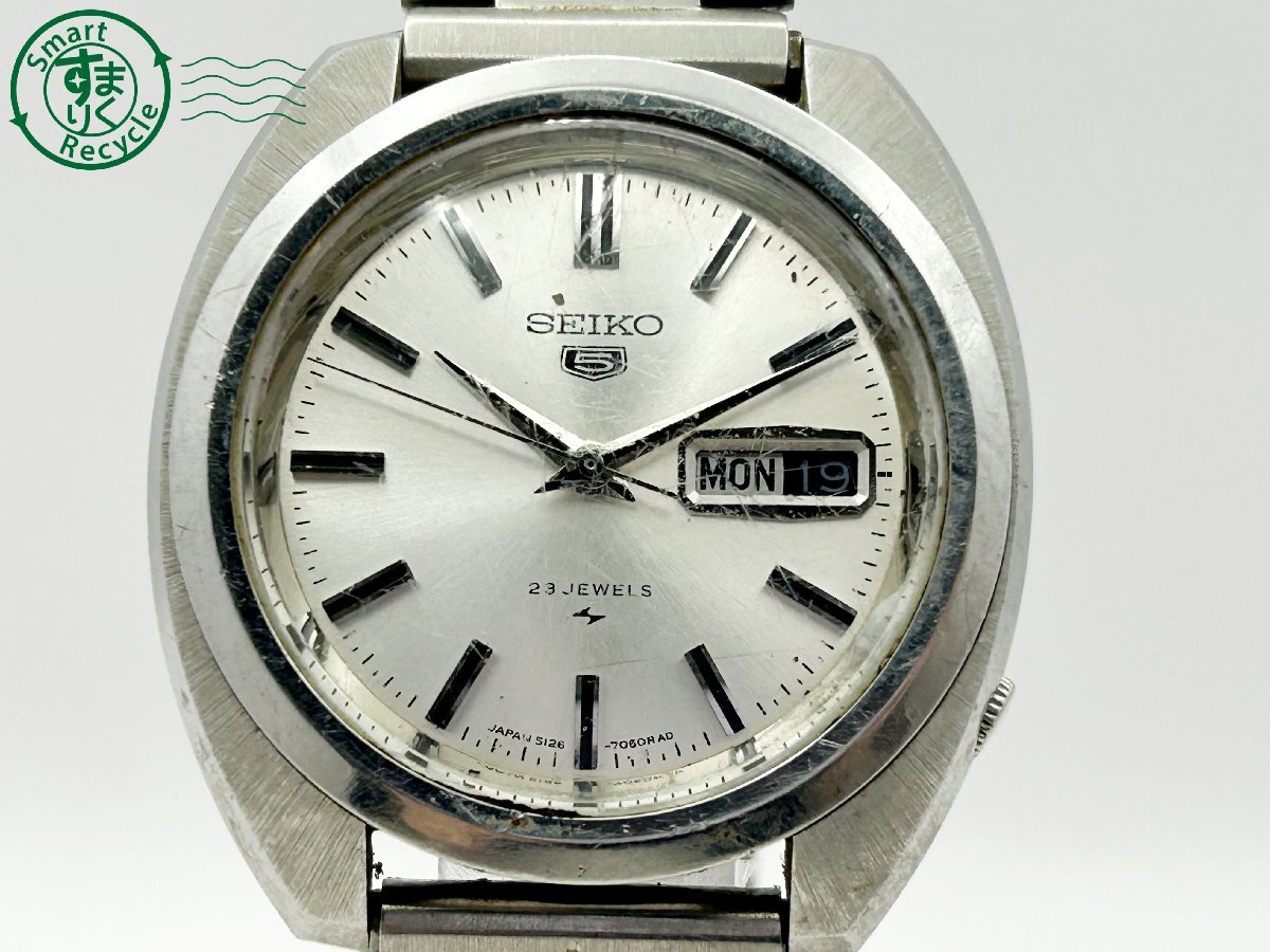 2404604173　◇ SEIKO セイコー 5 ファイブ 23石 5126-7020 AT 自動巻き シルバー文字盤 デイデイト メンズ 腕時計 中古_画像2