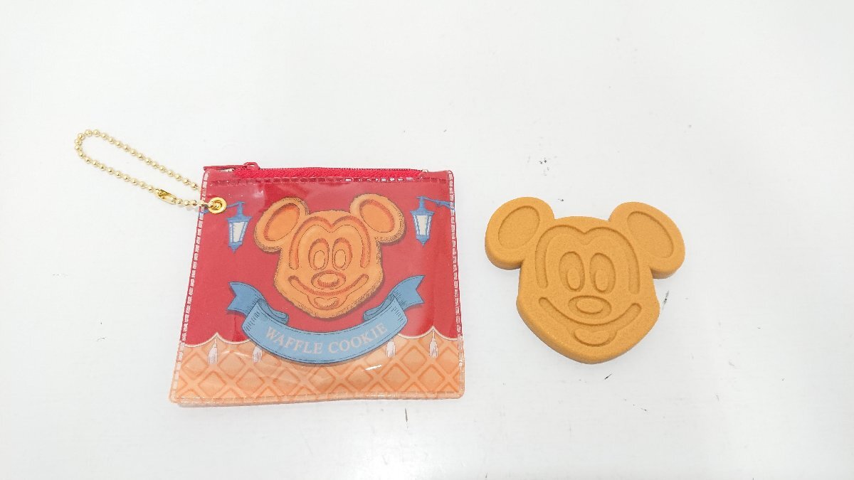 【送料無料】【中古】ＴＤＲ　GREAT AMERICAN　ワッフルカンパニー　ミッキーのケース付きミラー　手鏡　WAFFLE COOKIE　キングラム（イ）_画像1