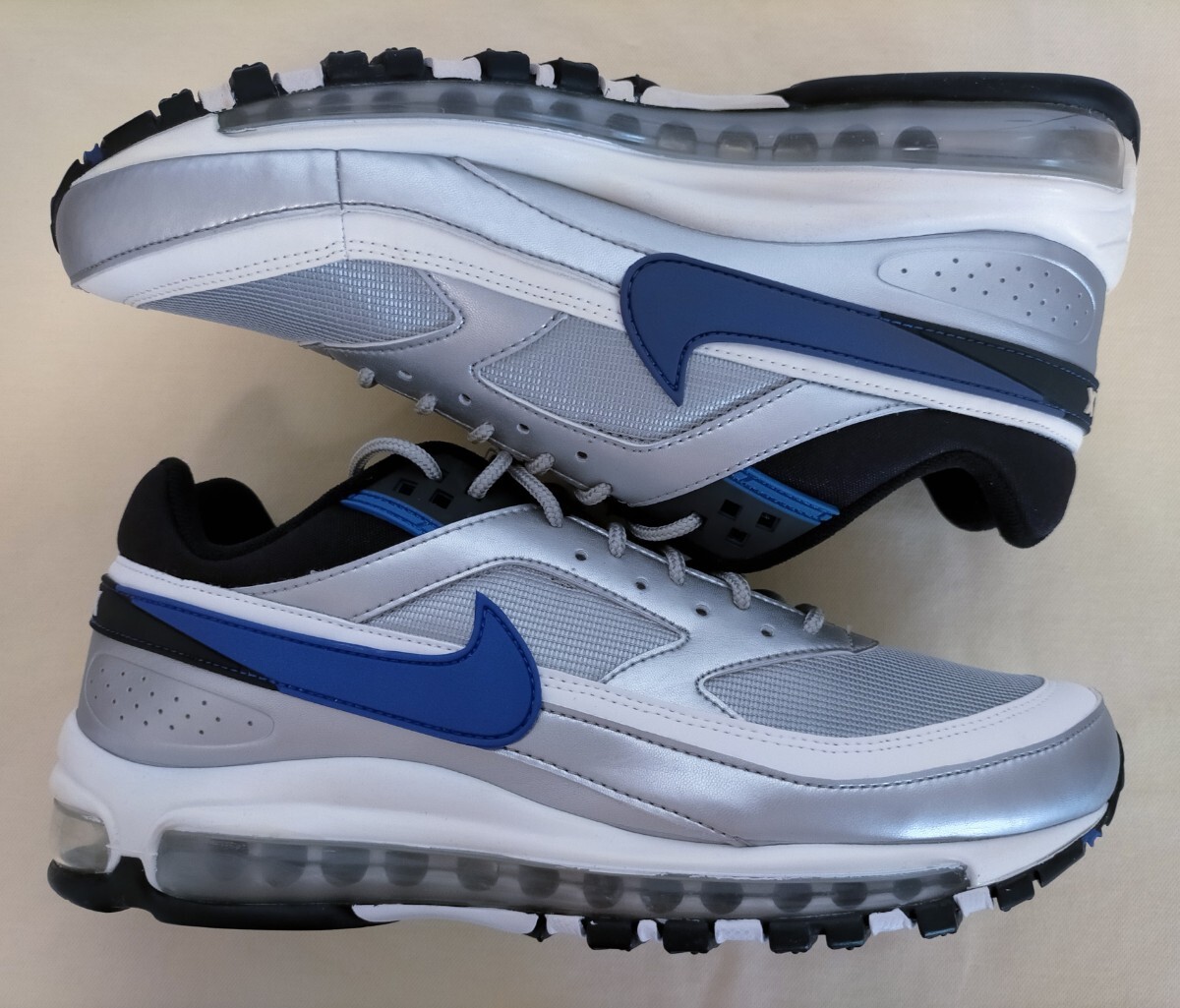 市場枯渇進行/デッドストック【ゴールデンサイズ 新品】NIKE 市場枯渇進行/デッドストック【ゴールデンサイズ 新品】NIKE