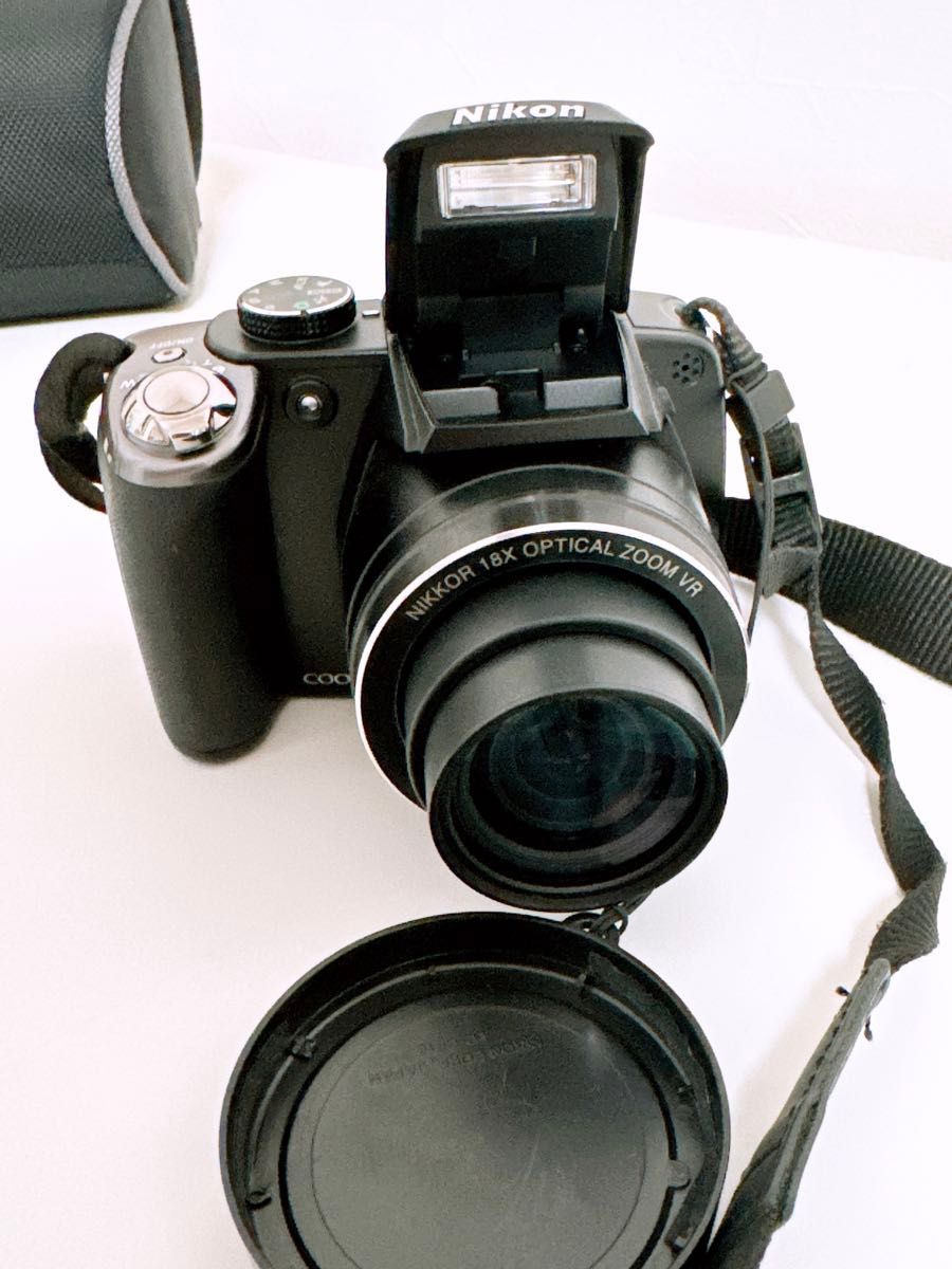 Nikon Coolpix P80 ニコン デジタルカメラ デジカメ ブラック