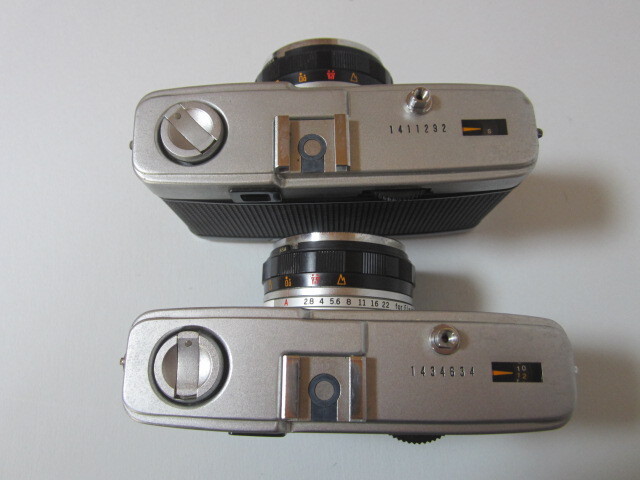 2台まとめ オリンパス OLYMPUS TRIP 35  (D.Zuiko F=40mm 1:2.8 ) フィルムカメラ シャッター切れます ジャンク扱いの画像2
