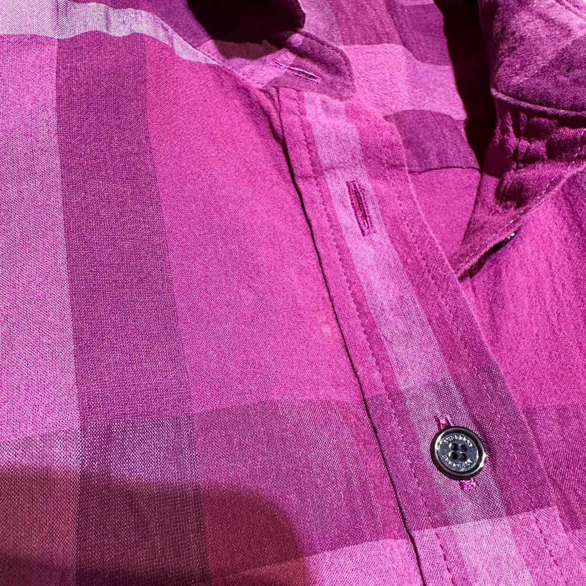 バーバリーロンドン　メガチェック長袖シャツ　春夏秋　綿混　洗える　赤紫系　大きい