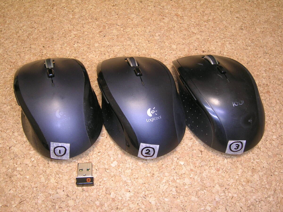 rojiM705 wireless mouse 3 piece set M-R0009 / M-R0073 receiver 1 piece attached Junk .(9010b)