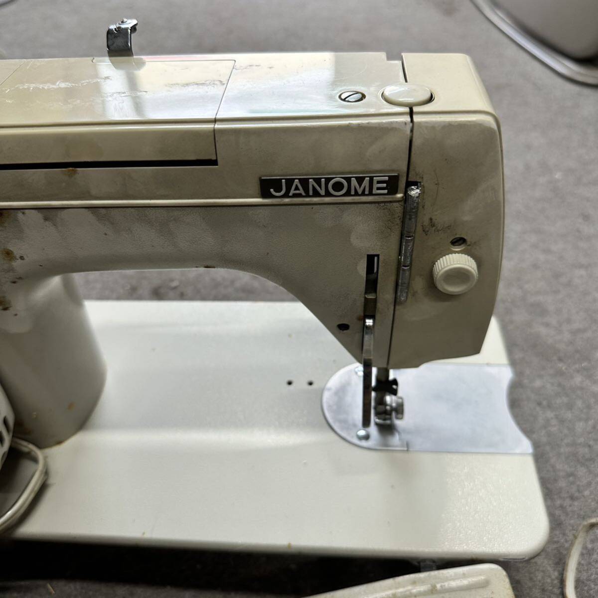 UTn615 JANOME ジャノメ ミシン MODEL 367 ハンドクラフト 昭和レトロ 手芸 職業用ミシン 家庭用ミシン 現状品 動作未確認_画像3