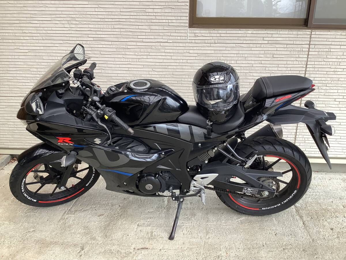 仙台発 美車 実走行9000キロ台 人気のスズキ GSX-R125 、ヘルメットプレゼント。CBR、YZF、ZX、Z 125、の画像4