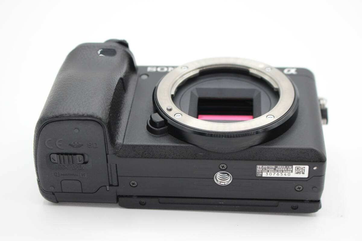 新品級 SONY ソニー α6400 ILCE-6400 ボディ シャッター回数5826 新品級 SONY ソニー α6400 ILCE-6400 ボディ シャッター回数5826