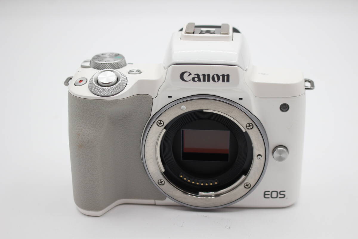 極美品◆Canon キヤノン EOS Kiss M ボディ◆元箱付♪0425