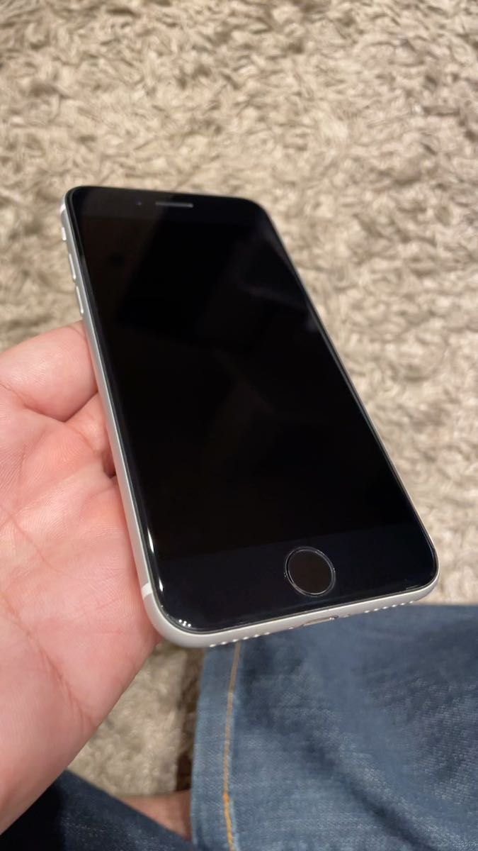 超美品 iPhone SE2 第2世代 ホワイト 64GB