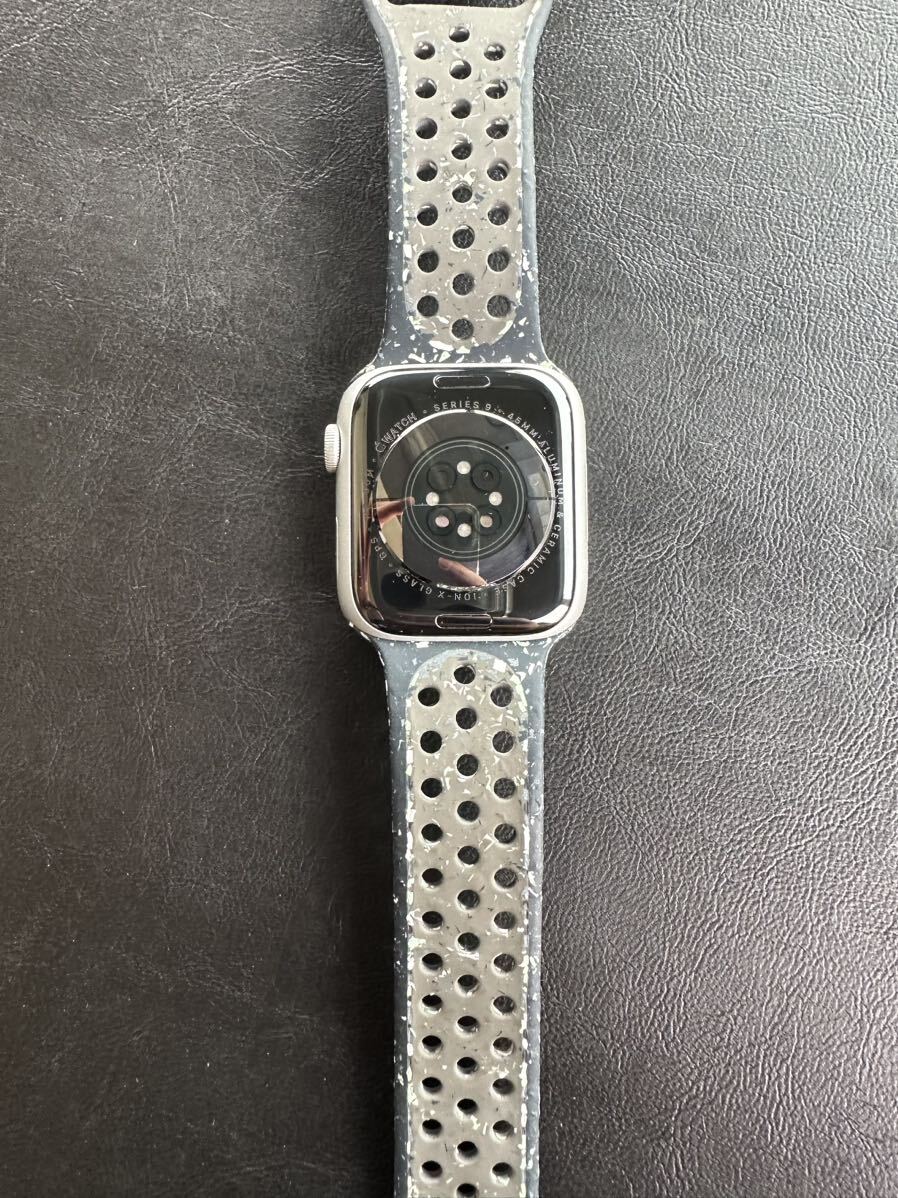 Apple Watch Series 9 (GPSモデル) - 45mmシルバーアルミニウムケースとミッドナイトスカイNikeスポーツバンド M/L 初期化済み_画像5