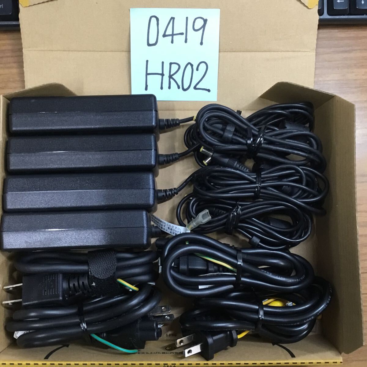 （0419HR02）送料無料/中古/DELL デル/ADP-60NH B・PA-1600-06D1/19V/3.16A/純正 ACアダプタ 4個セット_画像1