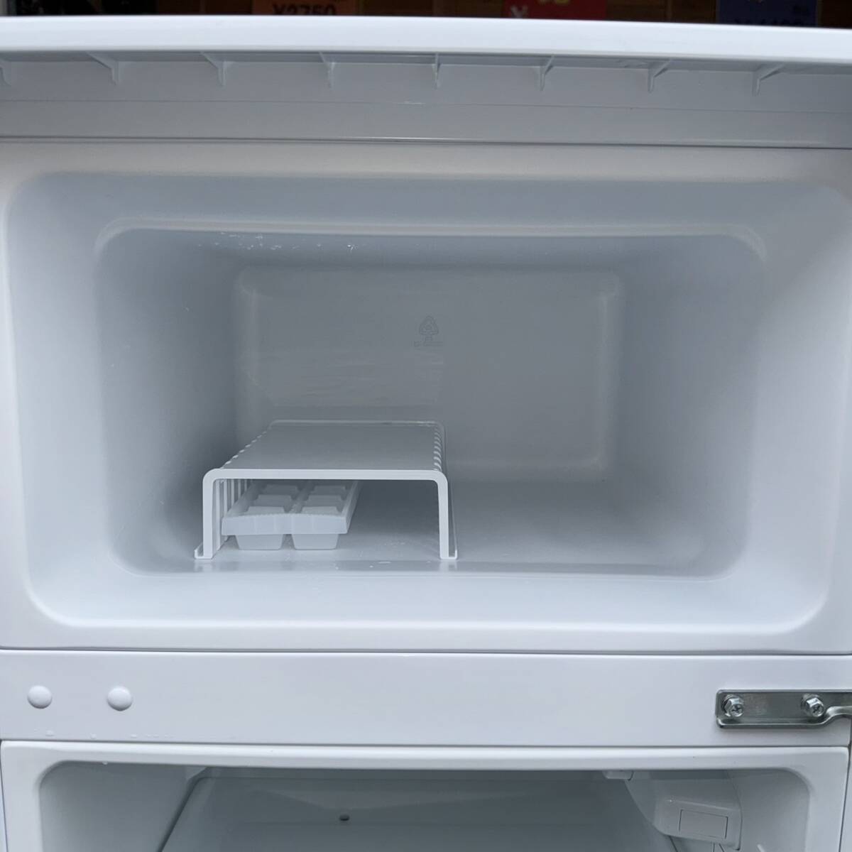 A5323　アイリスオーヤマ IRIS 2020年製 冷凍冷蔵庫 2ドア 生活家電 キッチン家電 1人暮らし ※お引き取りでお値下げ可能※_画像7