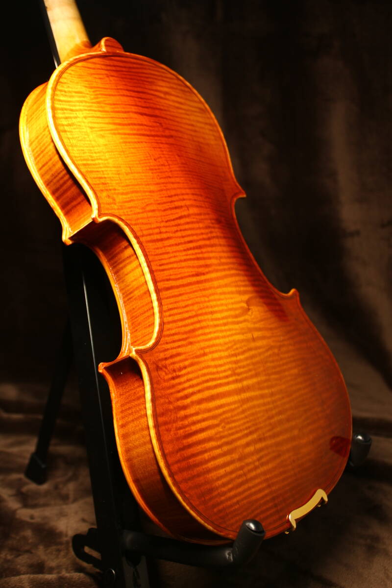工房製 バイオリン アンティークフィニッシュ 裏板一枚 セットの画像2