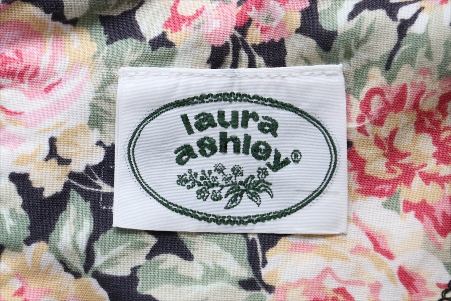 ヴィンテージ LAURA ASHLEY ローラアシュレイ 女性用 花柄 ロングワンピース の画像4