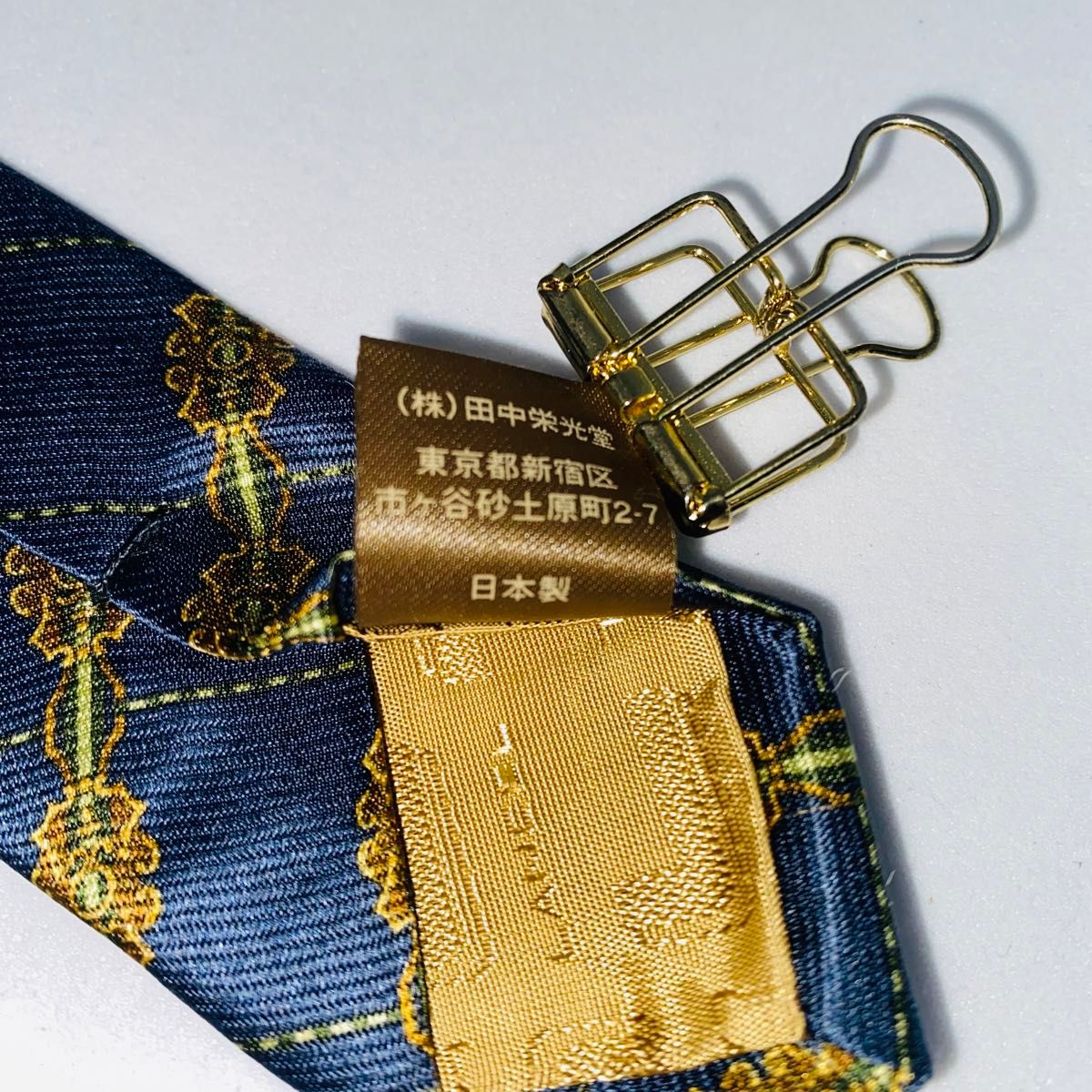 LANCEL シルクネクタイ　高級　チェック柄　総柄　絹100% 日本製　紺色 ネクタイ シルク ネイビー　ビジネス