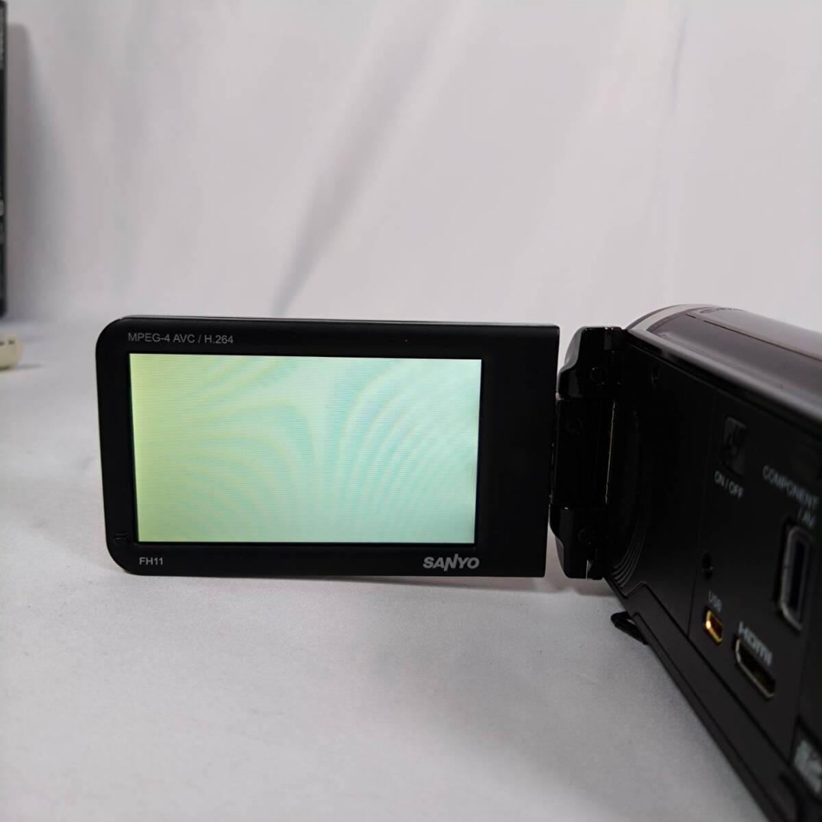 K) SANYO サンヨー Xacti DMX-FH11 ブラック デジタルビデオカメラ デジカメ 説明書 通電確認済 D1902の画像7