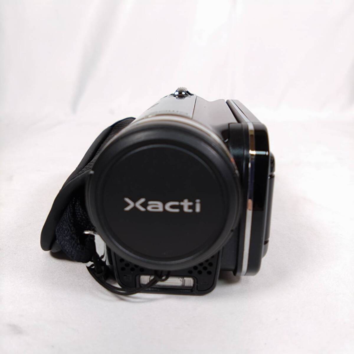 K) SANYO サンヨー Xacti DMX-FH11 ブラック デジタルビデオカメラ デジカメ 説明書 通電確認済 D1902の画像3