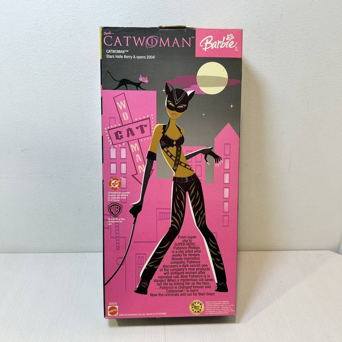  редкость товар * распроданный Mattel Barbie CATWOMAN Barbie кукла кошка u- man надеты . изменение кукла AD2508