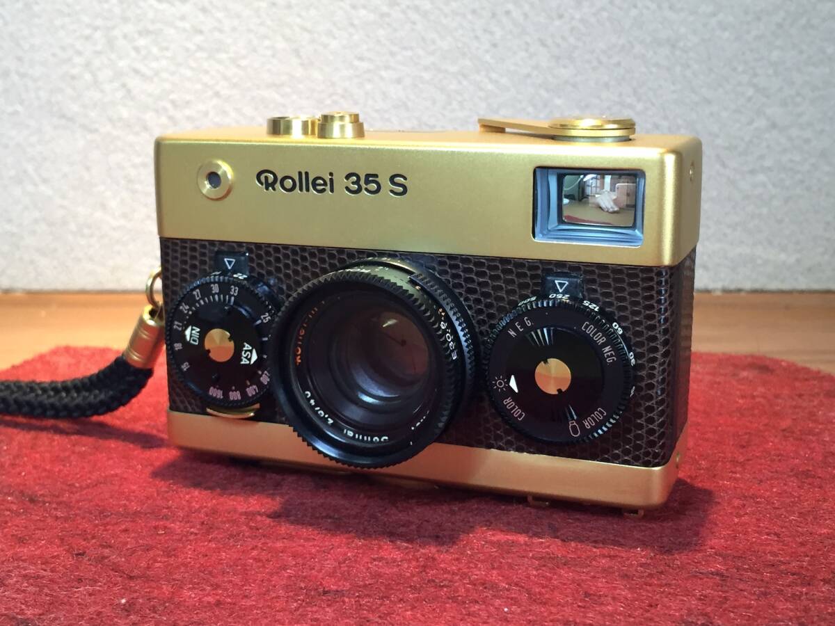 ○Rollei 35S GOLD ゴールド SINGAPORE / Sonnar 40mm F2.8 ローライ MFコンパクトフィルムカメラ 60周年記念モデル 1500台限定_画像4