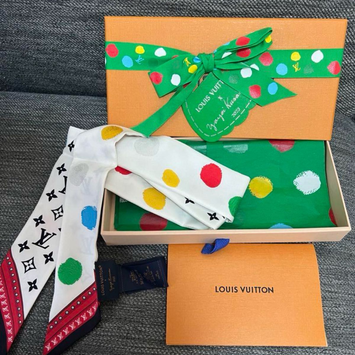 ◎VIP予約◎LV ×草間彌生 インフィニティ・ドット バンドー LOUIS VUITTON ×草間彌生バンドー・ペインティッドドット新品
