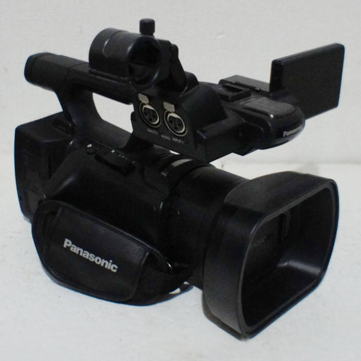Panasonic AG-AC90 業務用 フルハイビジョン60P 3MOS 裏面照射 Panasonic AG-AC90 業務用 フルハイビジョン60P 3MOS 裏面照射