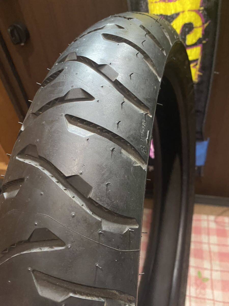 中古MCタイヤ バリ山 MICHELIN ANAKEE3 120/70R19 ミシュラン アナキー3 120 70 19 0614 K4728_画像2