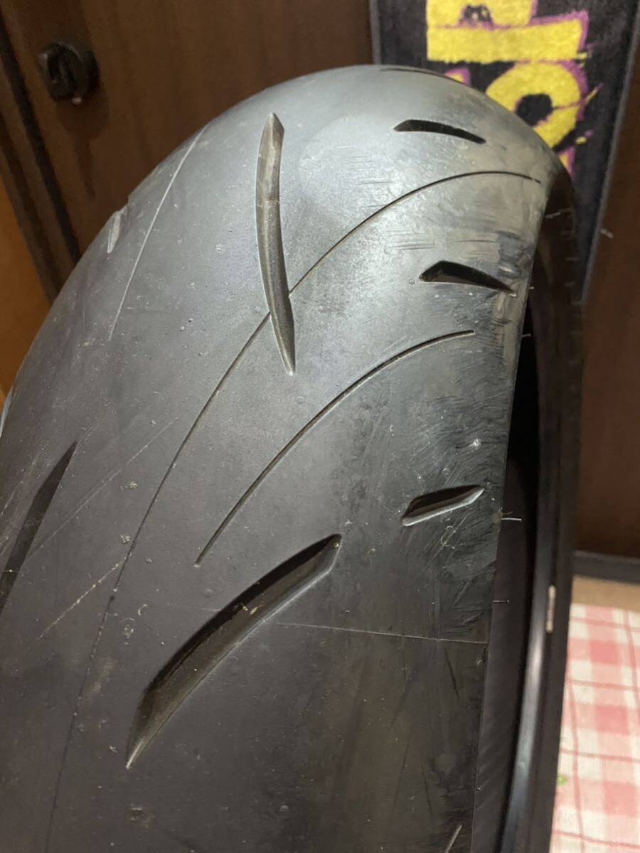 中古MCタイヤ バリ山 DUNLOP SPORTMAX ROADSPORT2 190/50ZR17 スポーツマックス ロードスポーツ2 190 50 17 0718 K4780の画像2