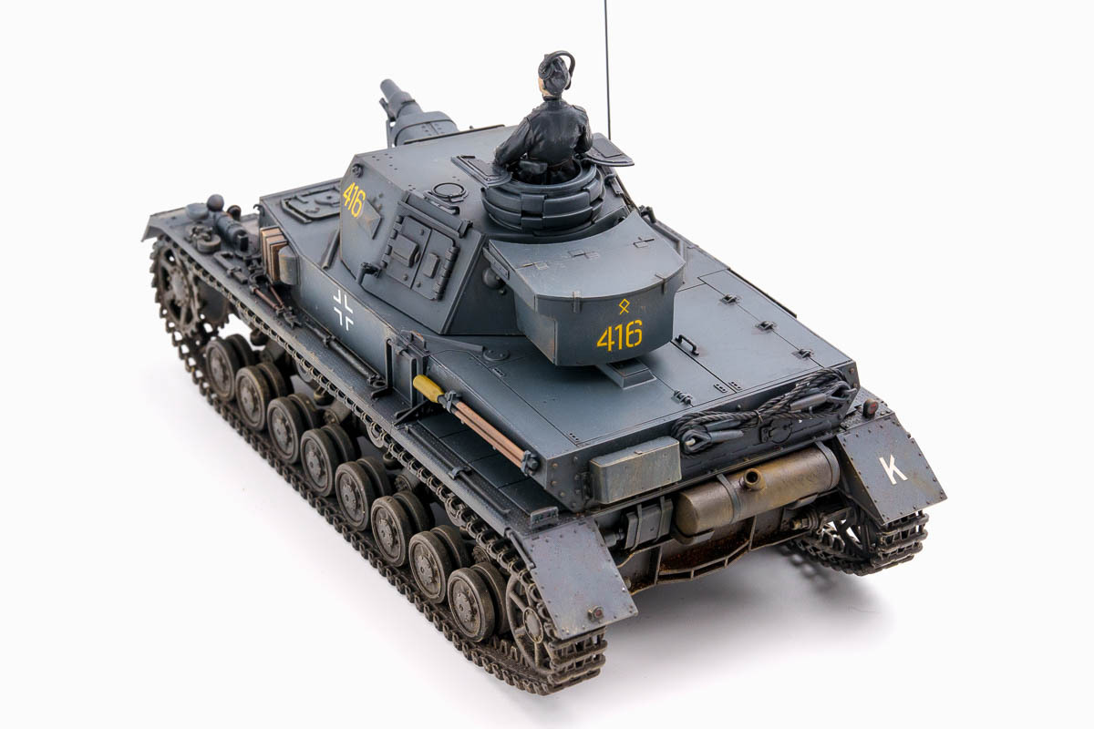 タミヤ　1/35　Ⅳ号戦車F型　完成品　ケース付き_画像9