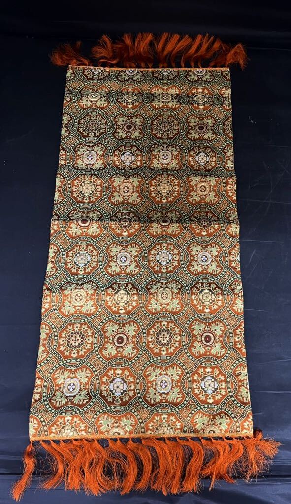  west . woven . heaven table runner cloth 