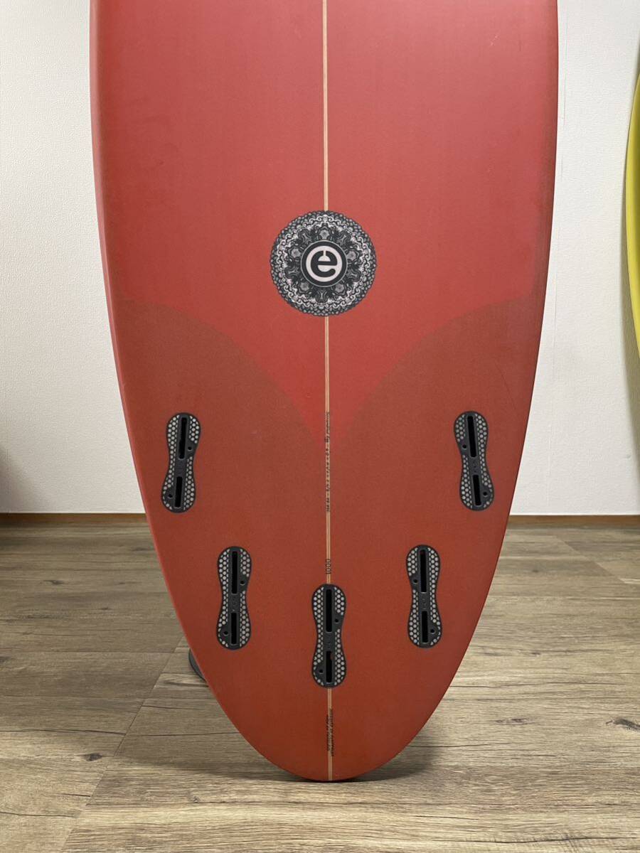 Bibian 比比昂 - 【新品】ELEMENT SURF 'scrambled' egg 6.0 Bibian 比比昂 - 【新品】ELEMENT SURF 'scrambled' egg 6.0