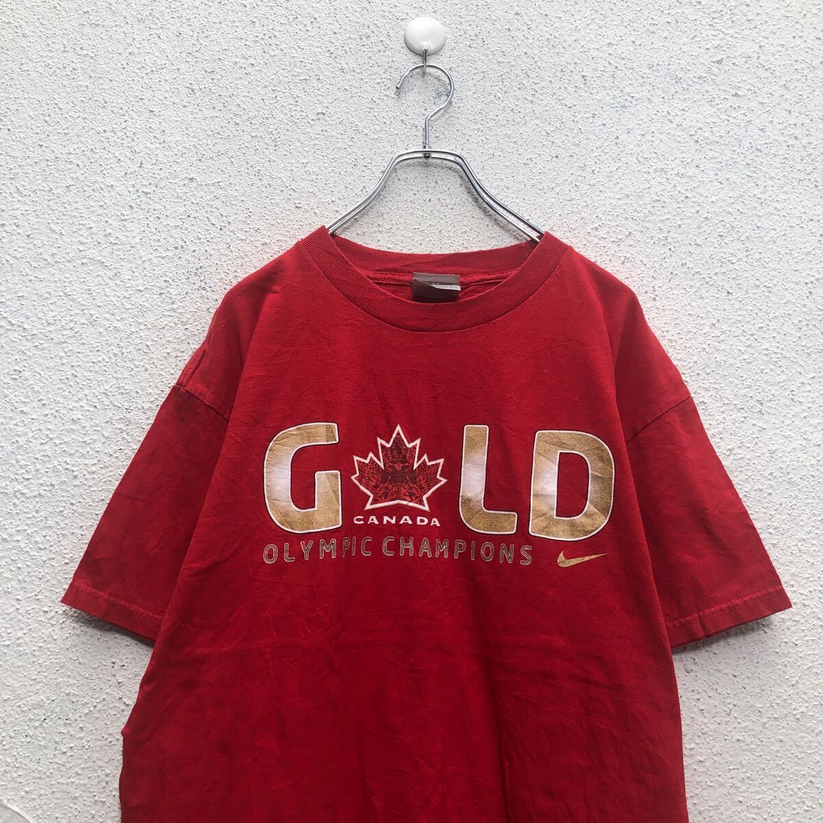 中古 古着 NIKE 半袖 ロゴ Tシャツ L ナイキ レッド ゴールド プリント バックプリント 古着卸 アメリカ仕入 a604-5183_画像2