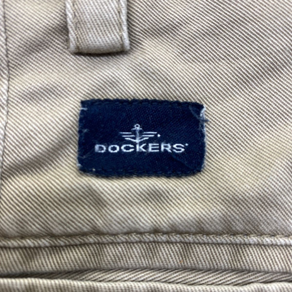 DOCKERS チノパンツ W46 ドッカーズ クラシックフィット タック入り コットン ビッグサイズ ベージュ 古着卸 アメリカ仕入 2311-671_画像7