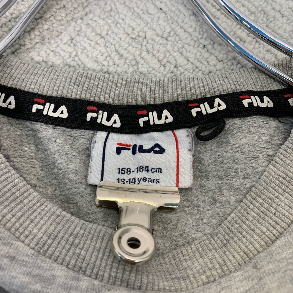 FILA プリント スウェット トレーナー 158-164 キッズ 13-14 グレー ブラック ホワイト フィラ 古着卸 アメリカ仕入 a601-6051_画像8