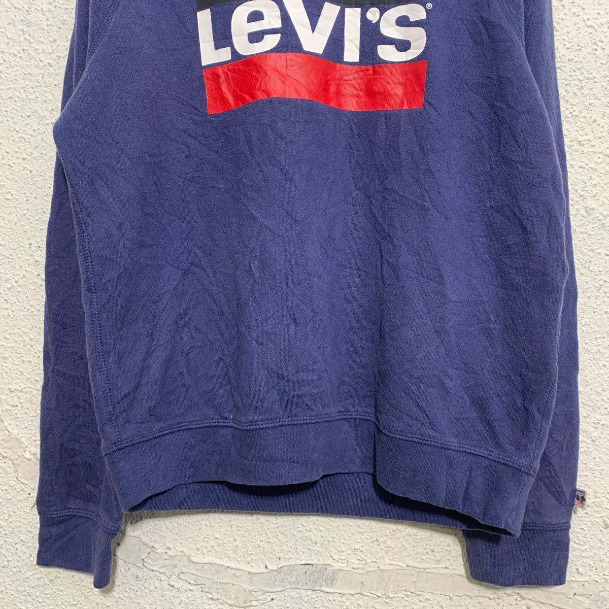 Levi's プリント スウェット トレーナー S ネイビー リーバイス 裏起毛 薄手 古着卸 アメリカ仕入 a602-6037_画像3