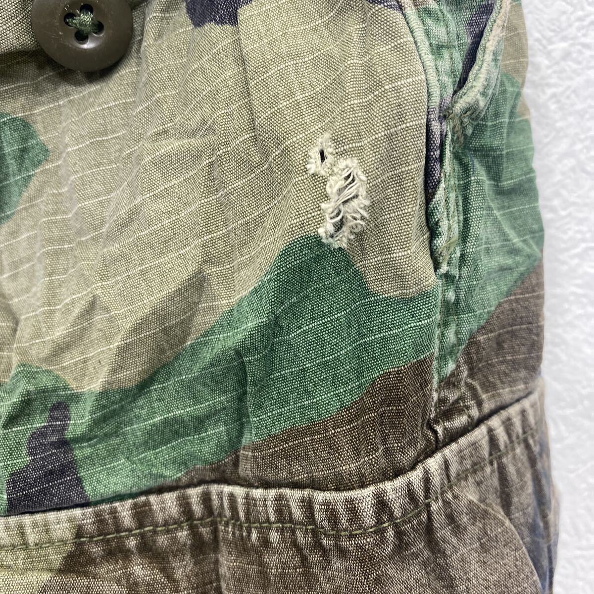  military cargo pants W31 button fly wood Land duck camouflage camouflage old clothes . America buying up 2403-1122