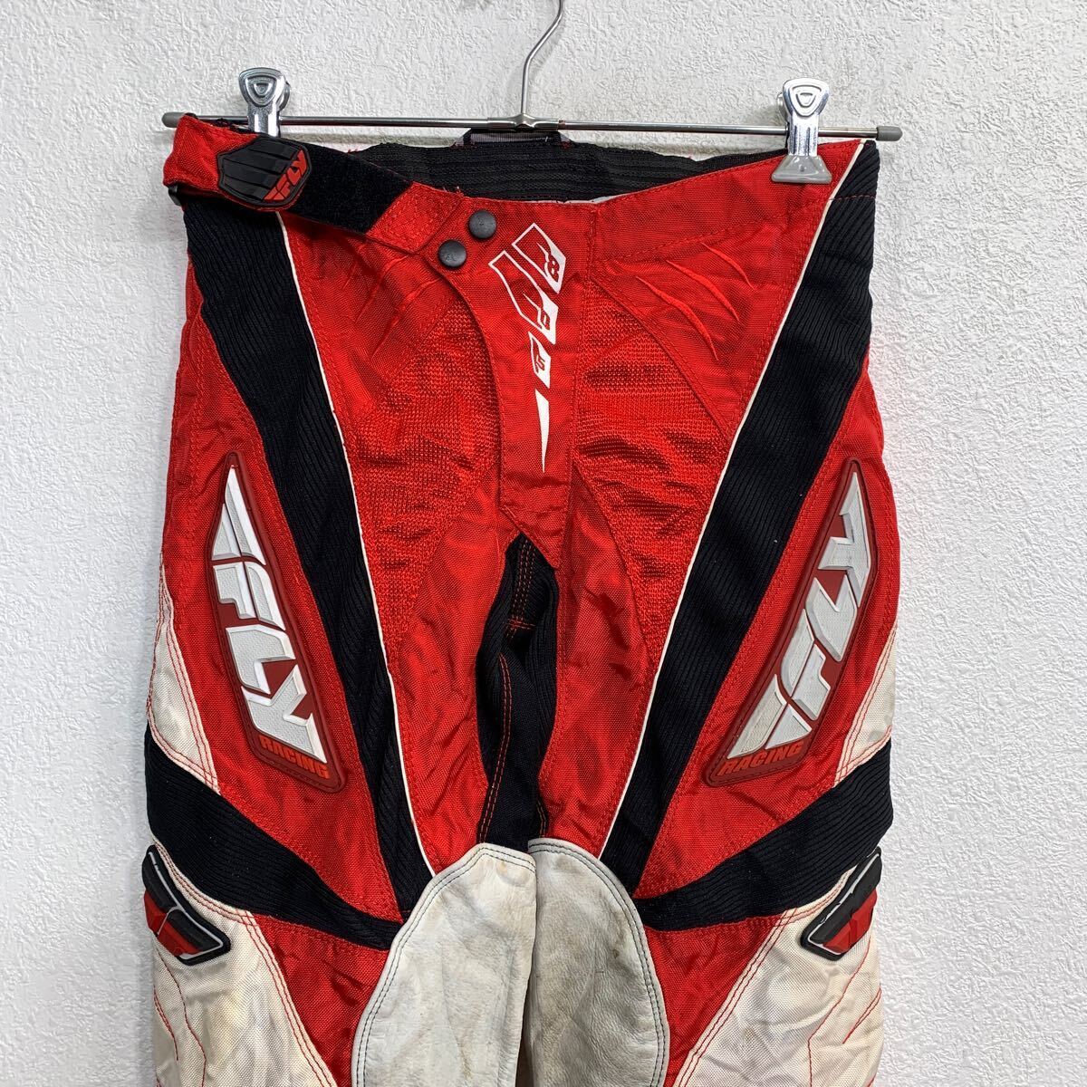 FLY RACING モトクロスパンツ W26 フライ レーシングパンツ レッド ホワイト ブラック ナイロン 古着卸 アメリカ仕入 2403-503_画像2