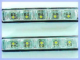 定番アイテム 高輝度 SMD5連デイライト2個セット（白）の画像2