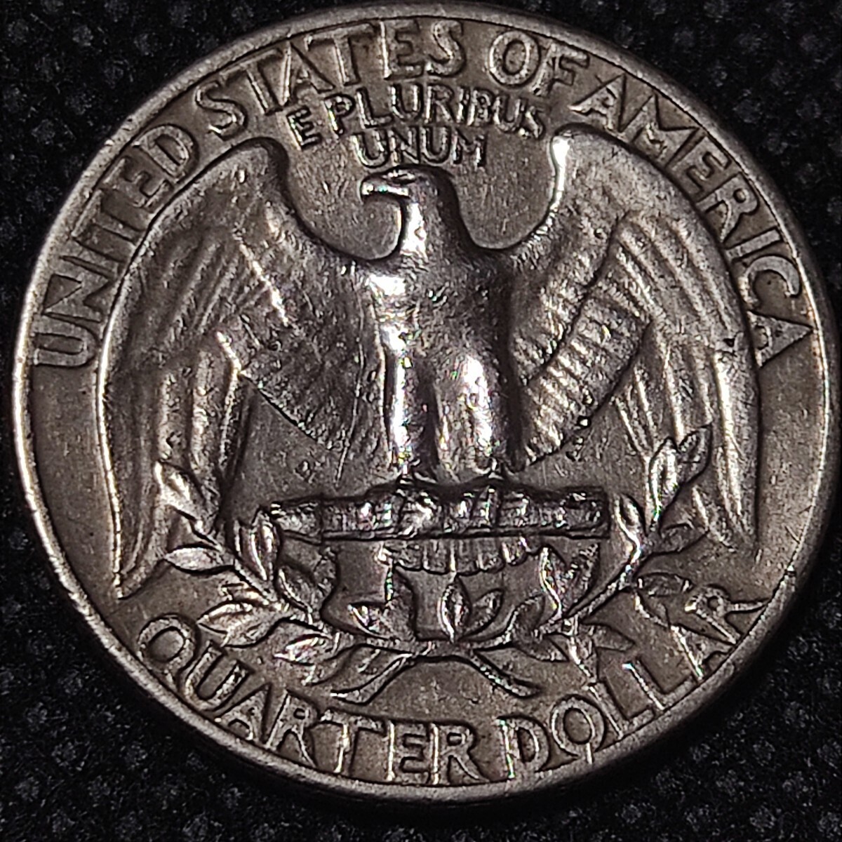 アメリカ 25セント 1968年 硬貨 ワシントン LIBERTY IN GOD WE TRUST UNITED STATES OF AMERICA EPLURIBUS UNUM QUARTER DOLLARコイン_画像2