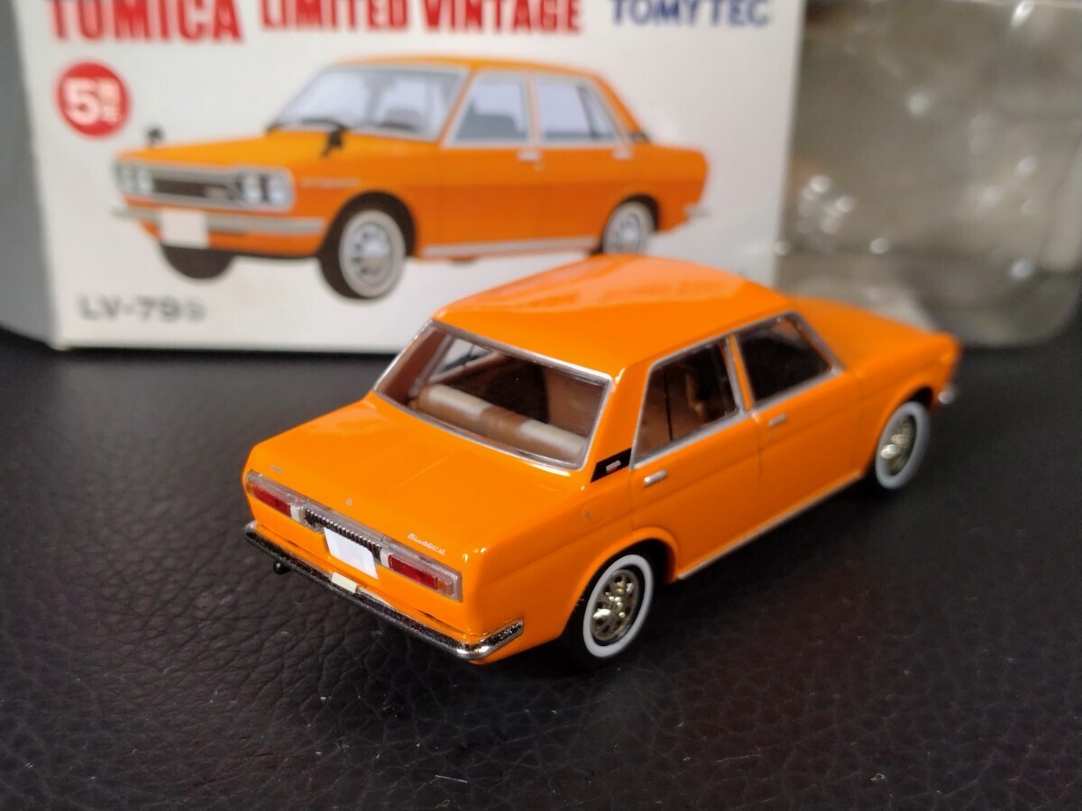 トミカ リミテッド ヴィンテージ LV-79 b ダットサン ブルーバード 1600 SSS 72年式 TOMICA LIMITED VINTAGE DATSUN BLUEBIRDの画像2