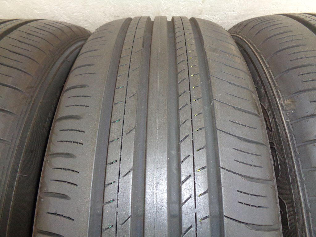 　【送料込み】(No.C) ★ バリ溝 ★ 225/60R18 100H ★ ダンロップ GRANDTREK PT30 ★ 4本セット ★_画像4