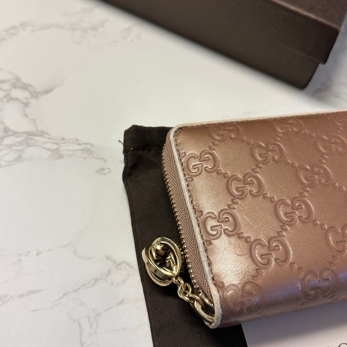 超良品！ グッチ GUCCI 財布 長財布 シマレザー GG金具 ラウンドファスナー