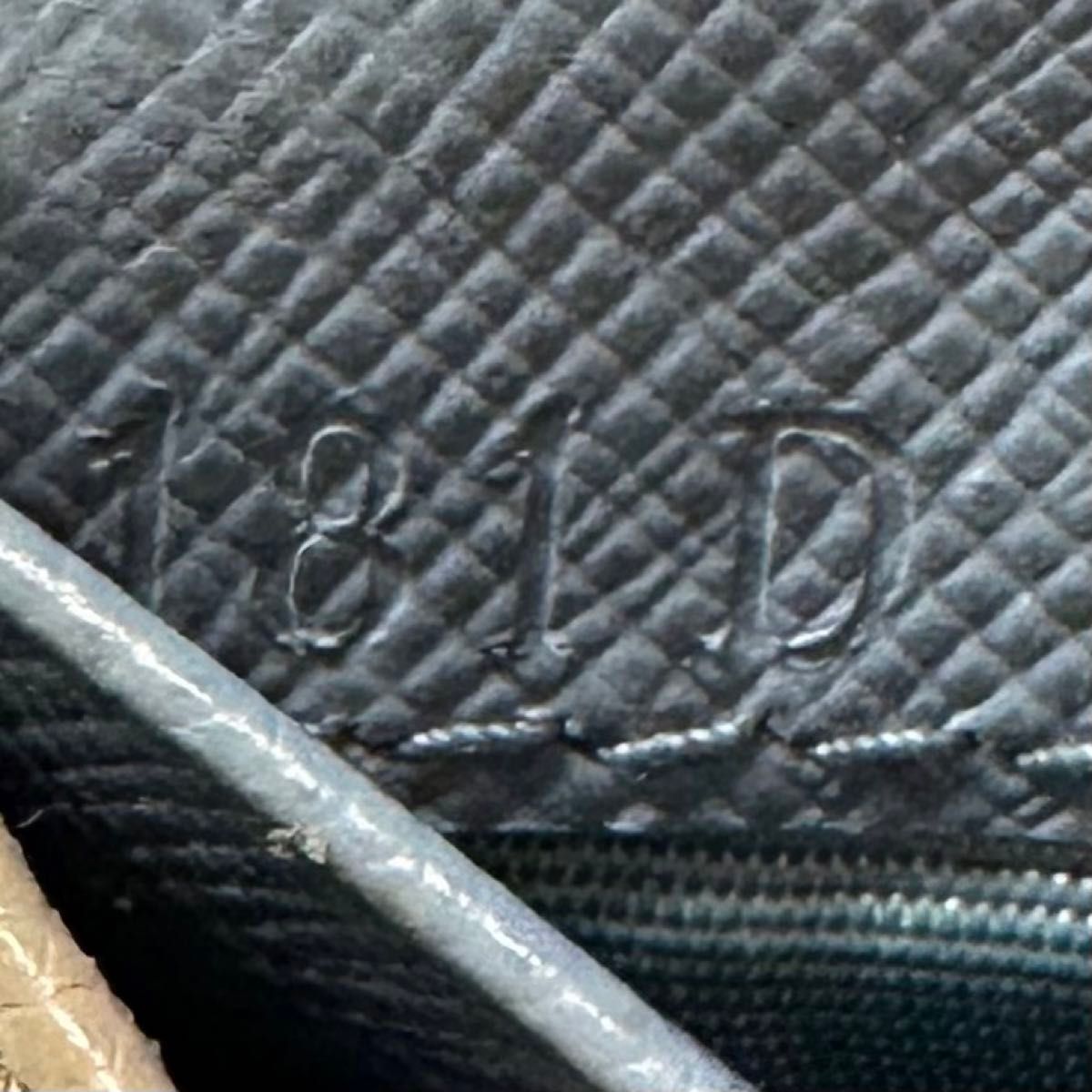 新品同様 現行 プラダ PRADA 財布 長財布 サフィアーノレザー 新品同様 現行 プラダ PRADA 財布 長財布 サフィアーノレザー