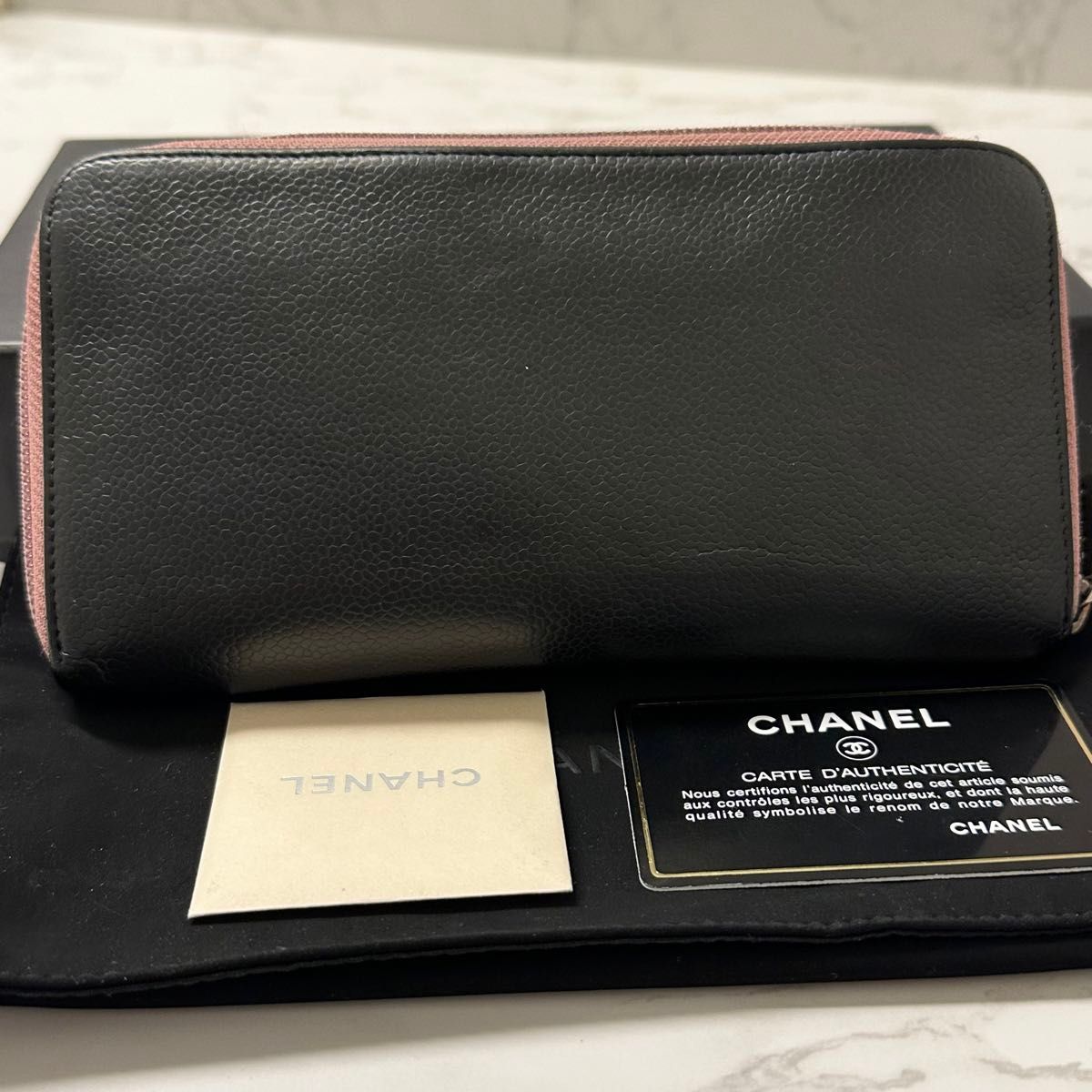 新品同様！ シャネル CHANEL 財布 長財布 キャビアスキン ココマーク ラウンドファスナー