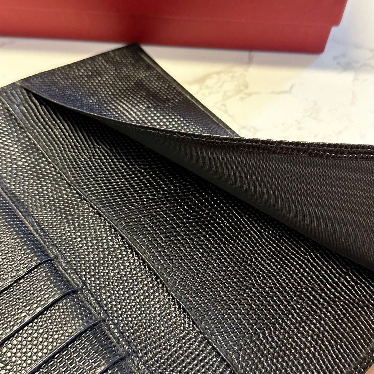 新品同様 サルヴァトーレフェラガモ Salvatore Ferragamo 財布 新品同様 サルヴァトーレフェラガモ Salvatore Ferragamo 財布