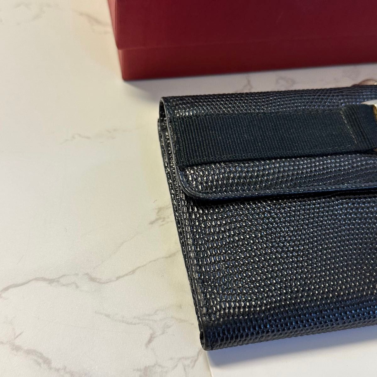 新品同様 サルヴァトーレフェラガモ Salvatore Ferragamo 財布 新品同様 サルヴァトーレフェラガモ Salvatore Ferragamo 財布