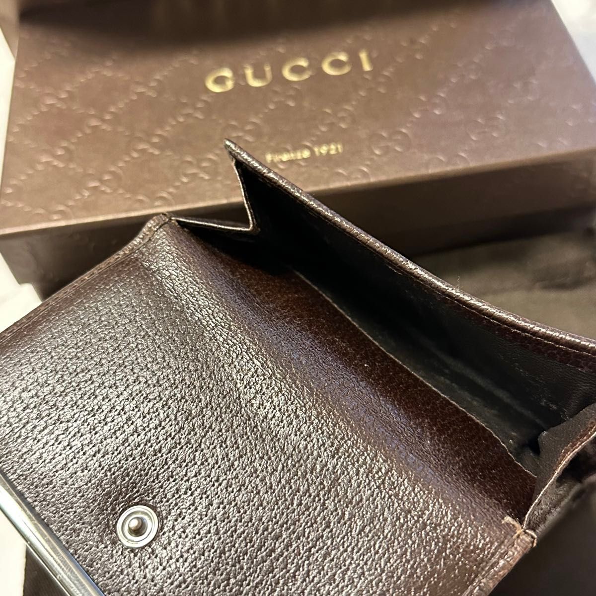 新品同様！ グッチ GUCCI 財布 二つ折り　折り財布　GGキャンバス