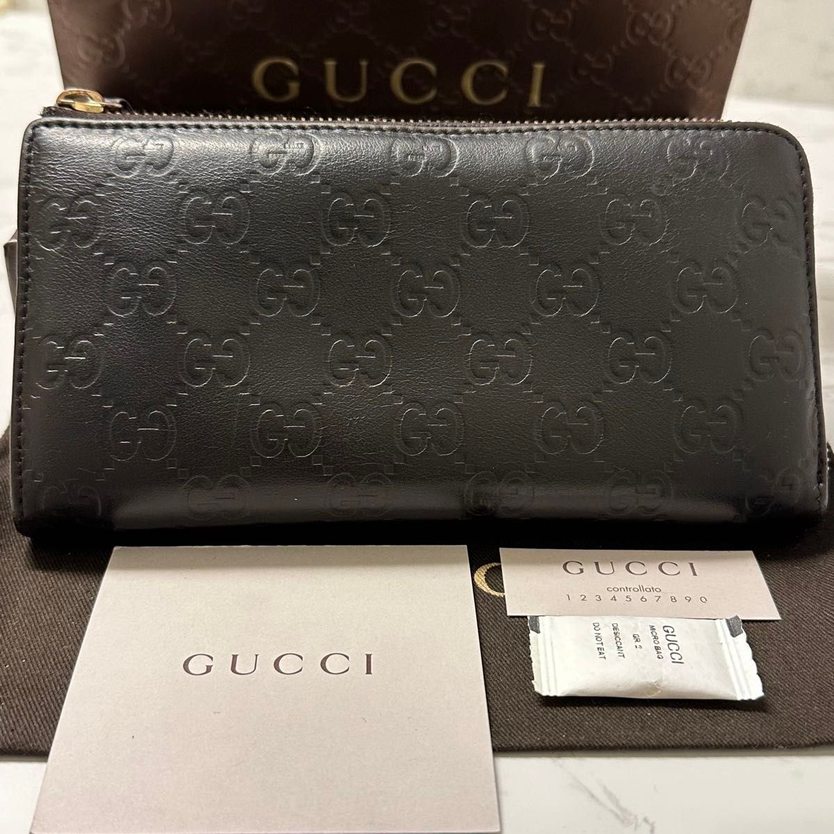 新品同様！ グッチ GUCCI 財布 長財布 シマレザー　L字ファスナー