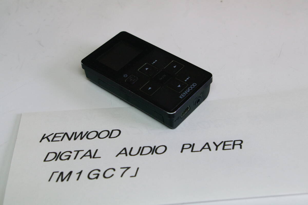  KENWOOD/ケンウッド M1GC7 乾電池式 デジタルオーディオプレーヤー ■A4の画像1