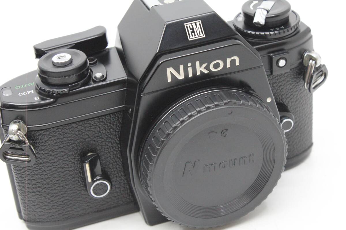 【動作確認済／超美品】 ニコン Nikon EM ボディ 659万番 MT4043_画像1