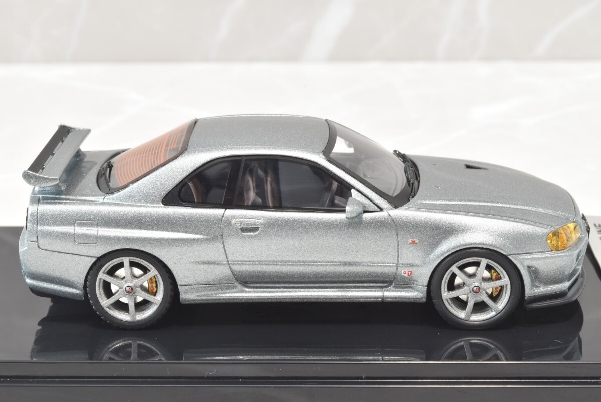 BBR 1/43 日産 スカイライン GT-R Vスペック BNR34の画像4